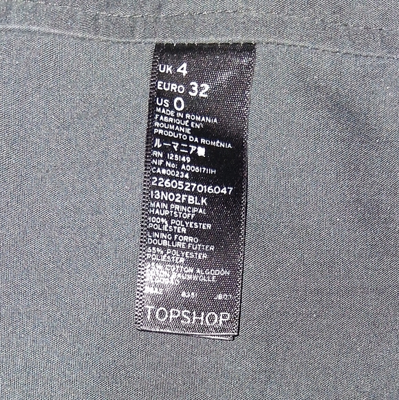 EUC TOPSHOP Sz. 0 Black Ruffled Spagetti Strap Crop Top. - Picture 6 of 7